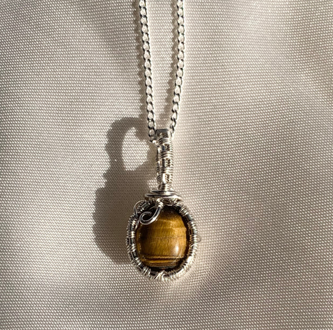 Oval Tiger’s Eye Necklace