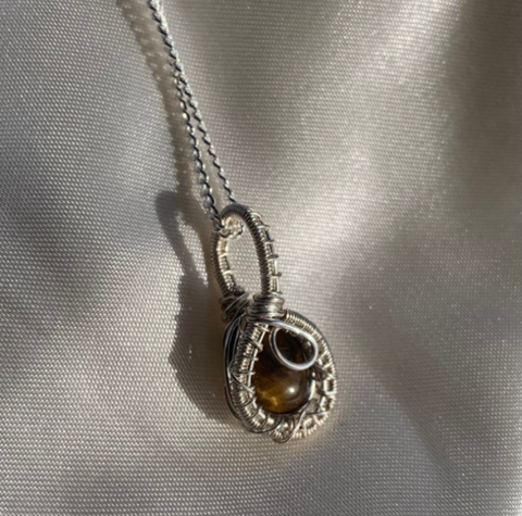 Tiger’s Eye Wire Wrap